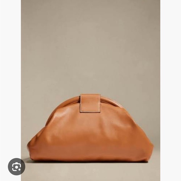 NWOT! Banana Republic Stella Cloud Clutch Tan Leather Large - Picture 3 of 9